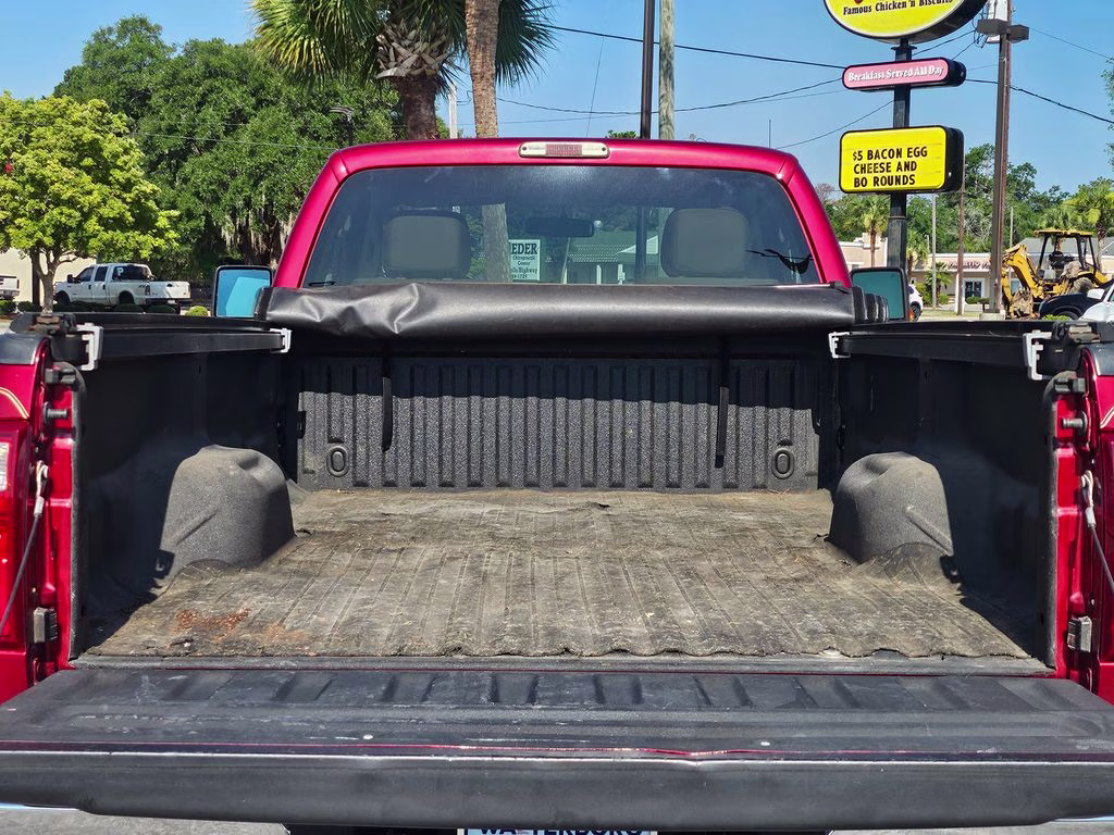 2016 Ruby Red Metallic Ford F-250SD XLT 4X4 Truck