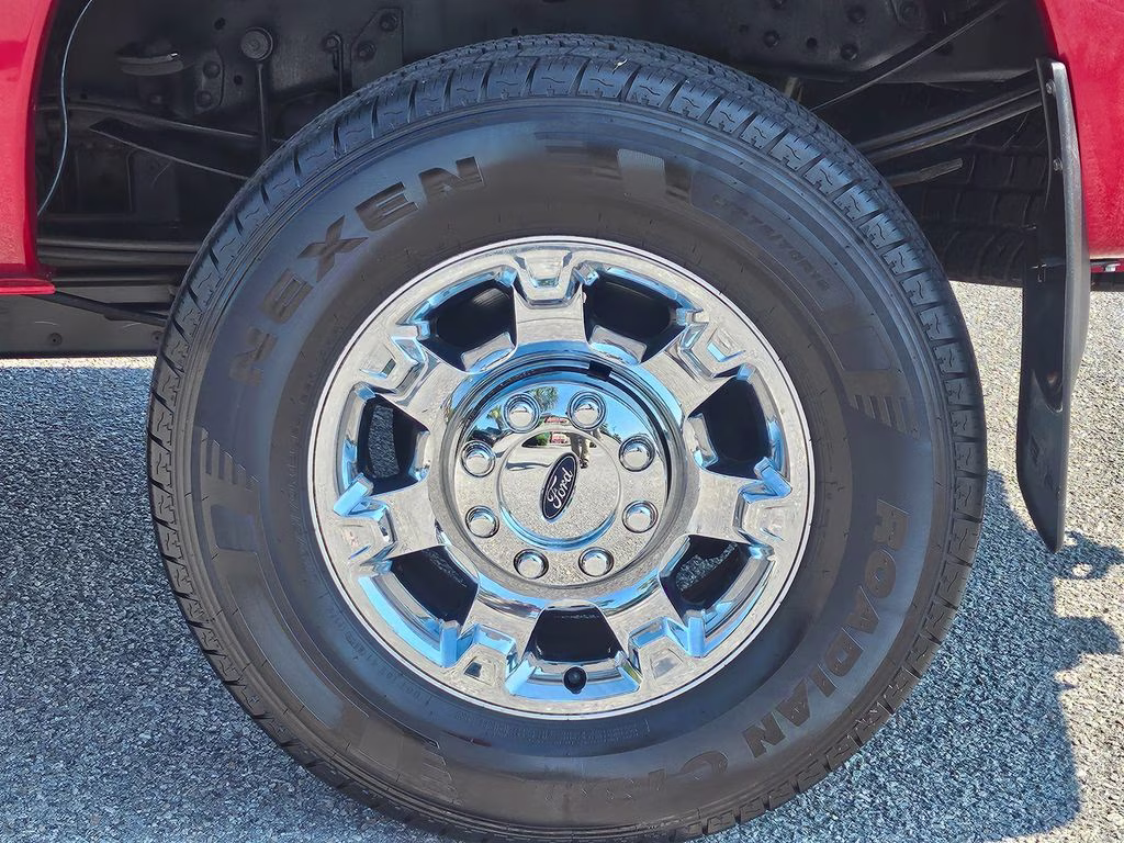 2016 Ruby Red Metallic Ford F-250SD XLT 4X4 Truck