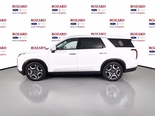 2025 White Hyundai Palisade SEL Premium 7 Passenger FWD SUV