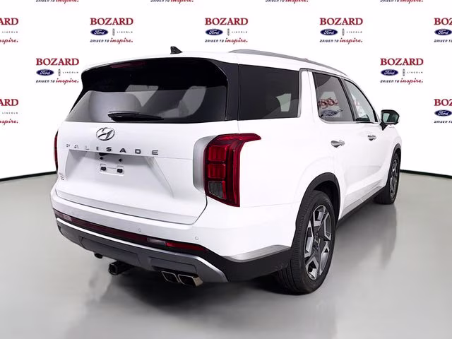 2025 White Hyundai Palisade SEL Premium 7 Passenger FWD SUV