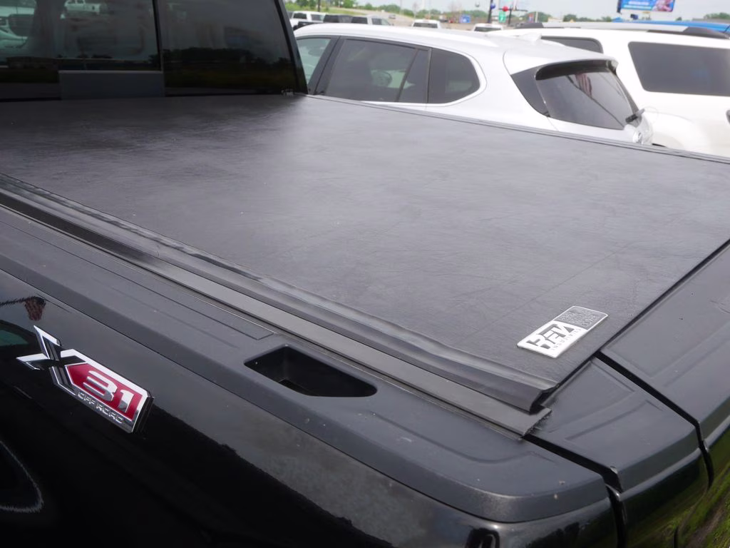 2021 Onyx Black GMC Sierra 1500 SLT 4X4 Truck
