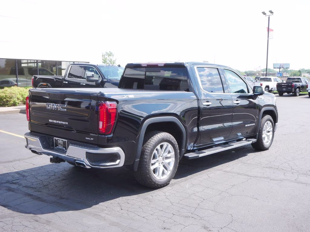 2021 Onyx Black GMC Sierra 1500 SLT w/ Premium Plus & X31 Pckg 4X4 Truck