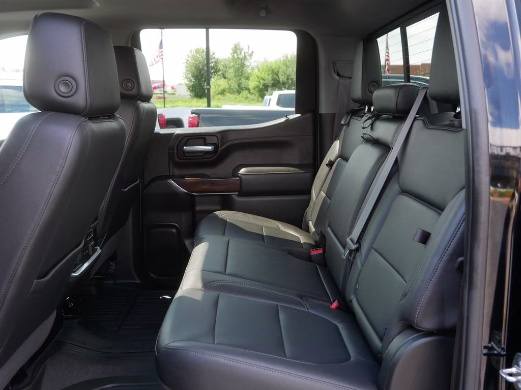 2021 Onyx Black GMC Sierra 1500 SLT 4X4 Truck