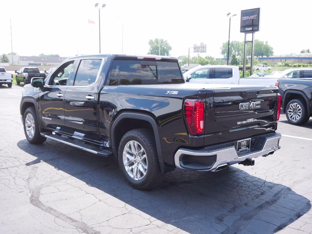 2021 Onyx Black GMC Sierra 1500 SLT 4X4 Truck