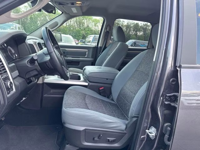 2018 Granite Crystal Metallic Clearcoat Ram 1500 Big Horn 4X4 Truck