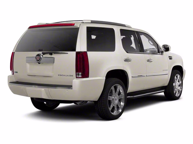 2013 Silver Coast Metallic Cadillac Escalade Premium AWD SUV