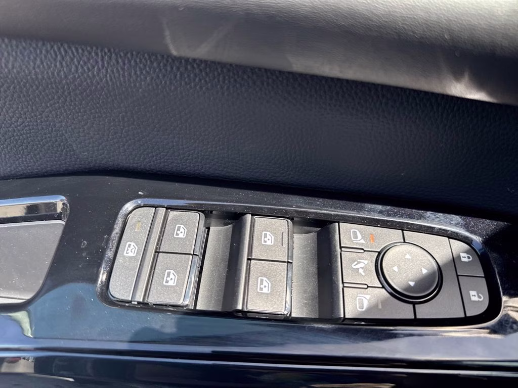 2026 Gun Metallic Nissan Pathfinder Platinum FWD SUV
