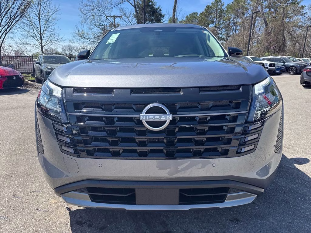 2026 Gun Metallic Nissan Pathfinder Platinum FWD SUV