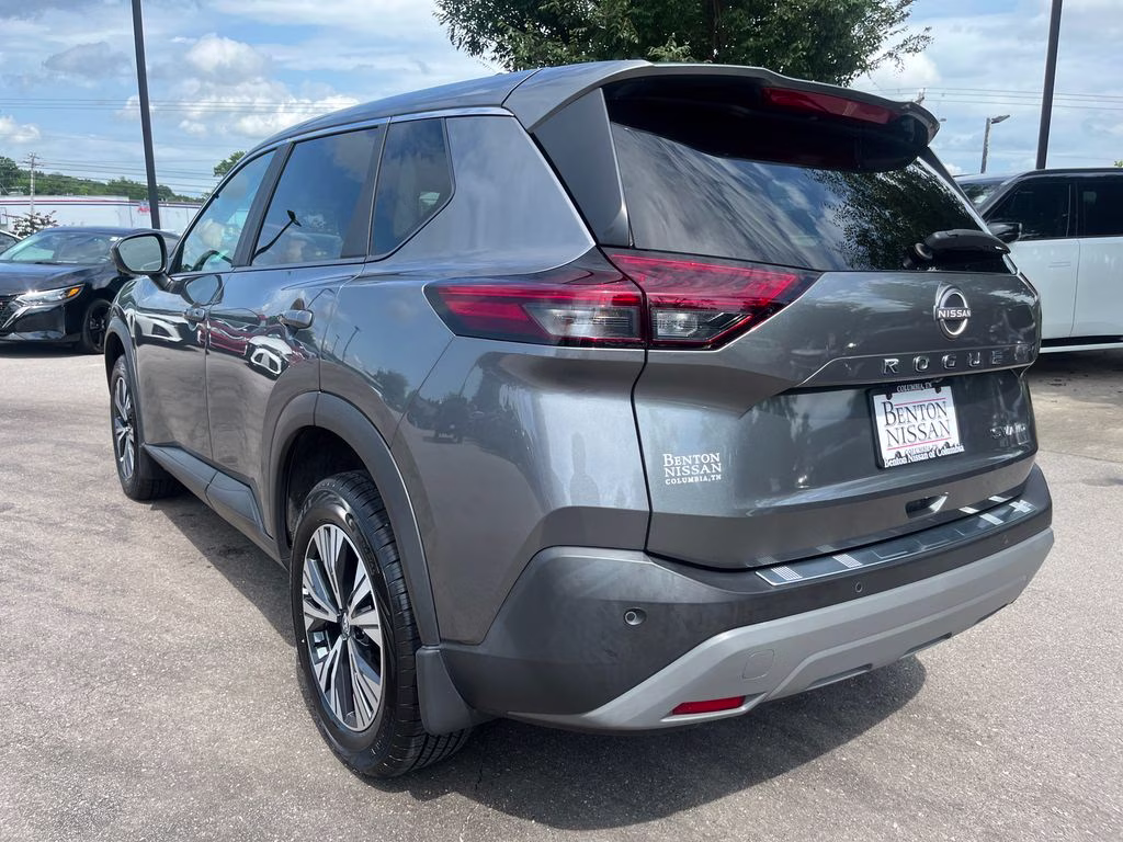 2023 Gun Metallic Nissan Rogue SV AWD SUV