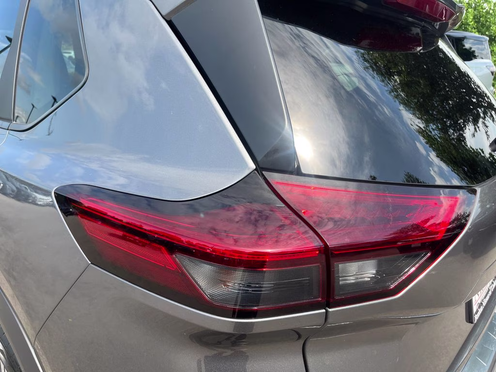 2023 Gun Metallic Nissan Rogue SV AWD SUV