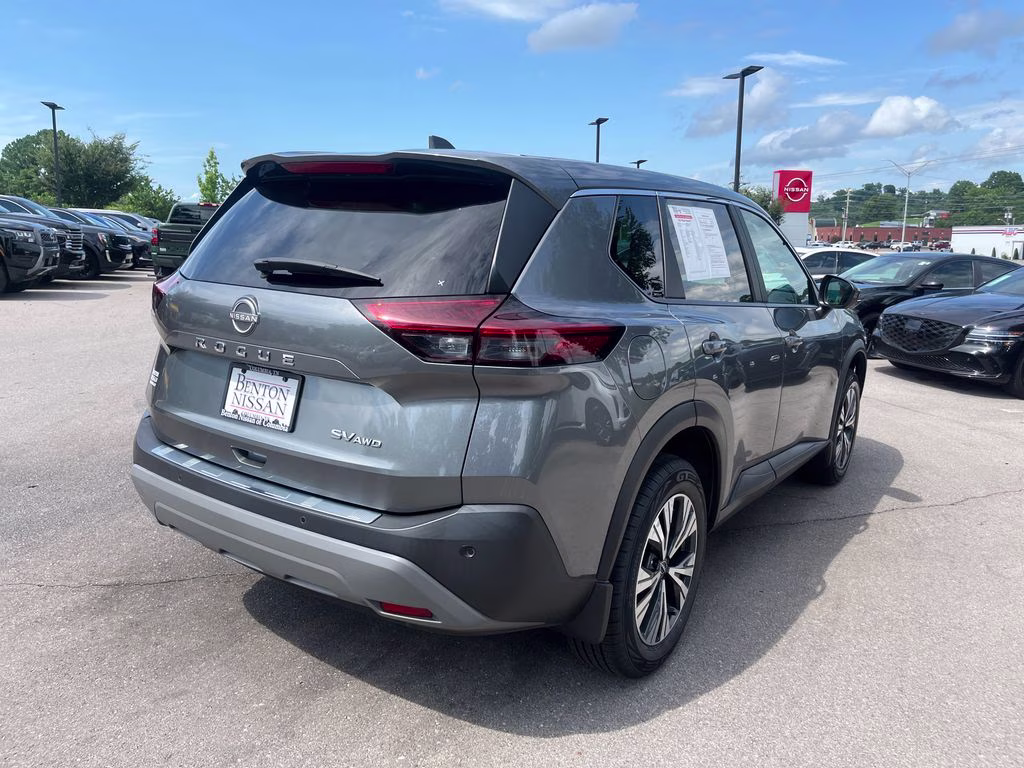 2023 Gun Metallic Nissan Rogue SV AWD SUV