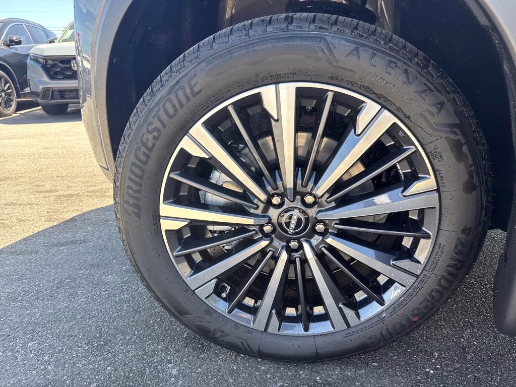 2026 Gun Metallic Nissan Pathfinder Platinum FWD SUV