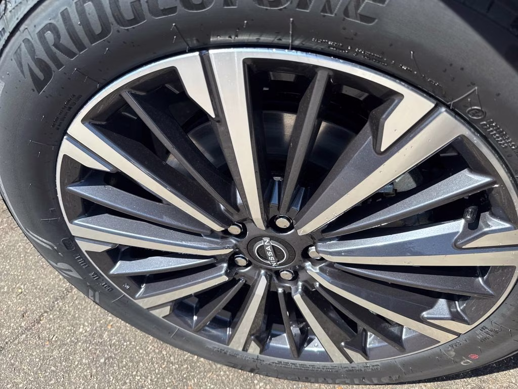 2026 Gun Metallic Nissan Pathfinder Platinum FWD SUV