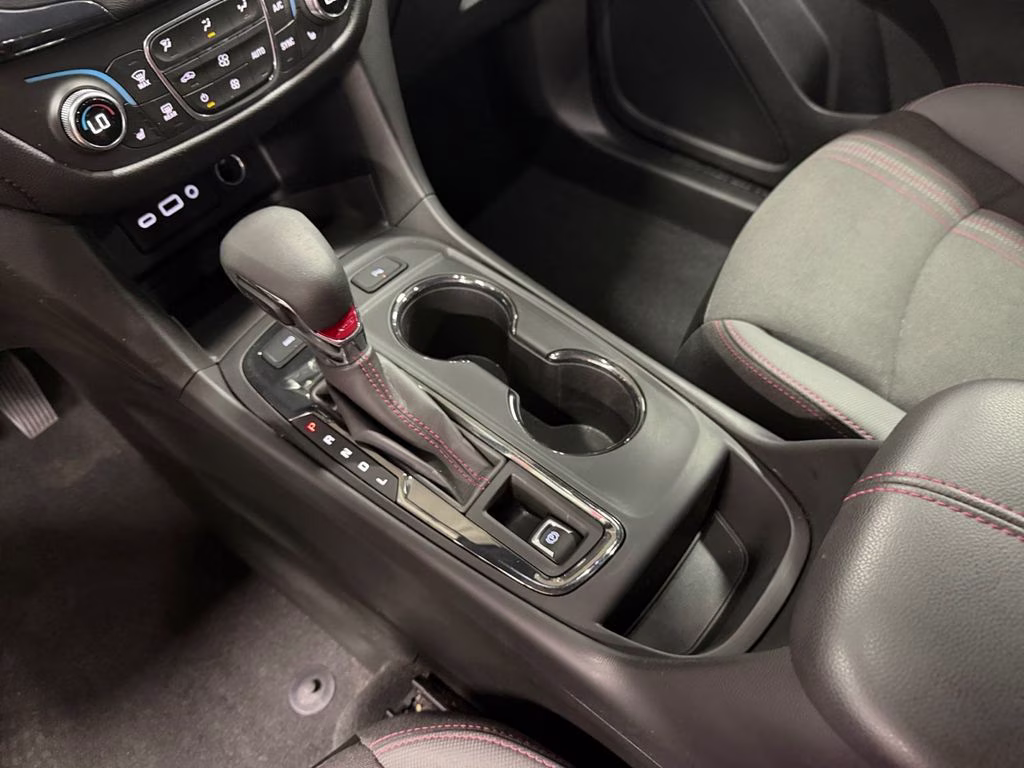 2022 Mosaic Black Metallic Chevrolet Equinox RS AWD SUV