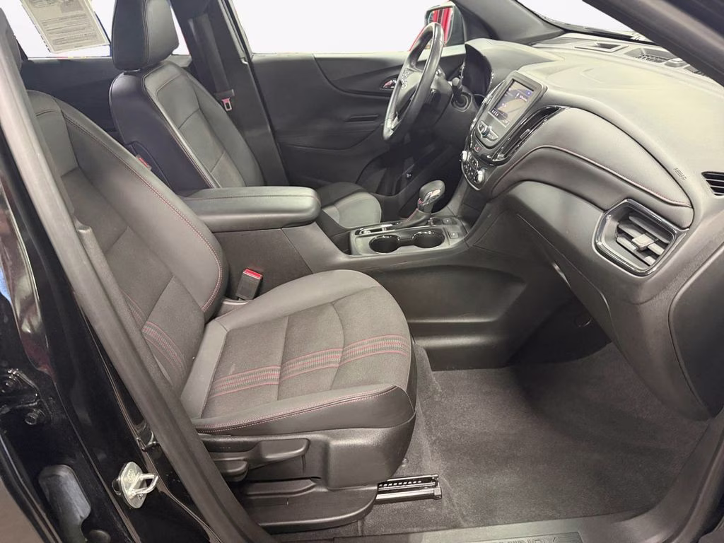 2022 Mosaic Black Metallic Chevrolet Equinox RS AWD SUV