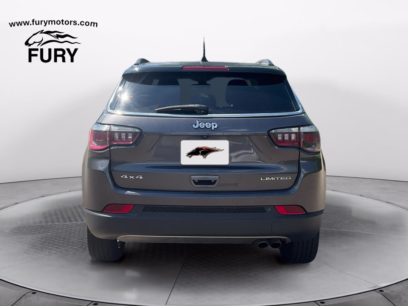 2020 Granite Crystal Metallic Clearcoat Jeep Compass Limited 4X4 SUV