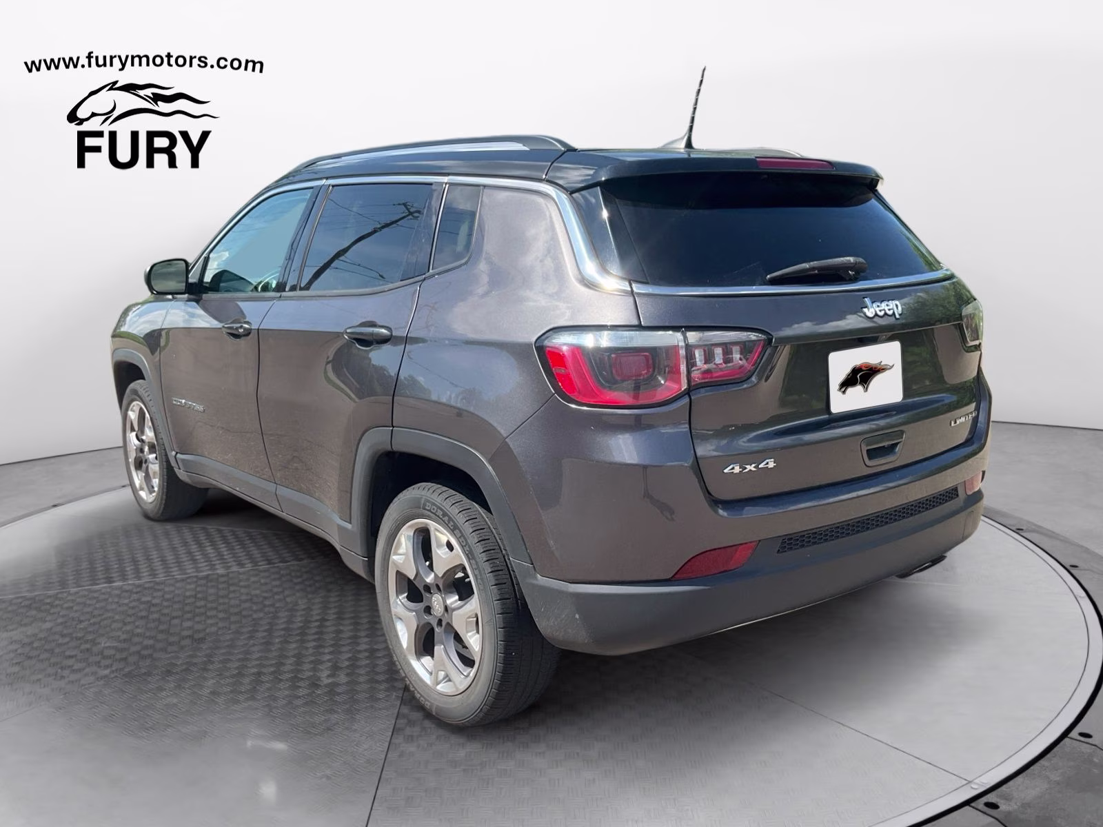 2020 Granite Crystal Metallic Clearcoat Jeep Compass Limited 4X4 SUV