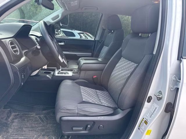2020 Super White Toyota Tundra SR5 4X4 Truck