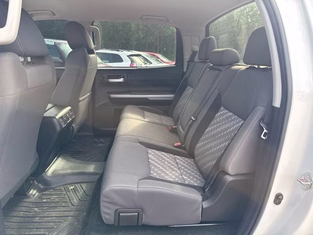 2020 Super White Toyota Tundra SR5 4X4 Truck