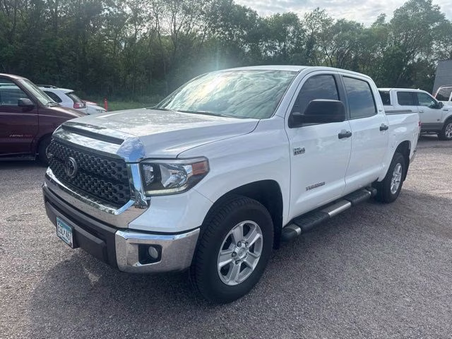 2020 Super White Toyota Tundra SR5 4X4 Truck
