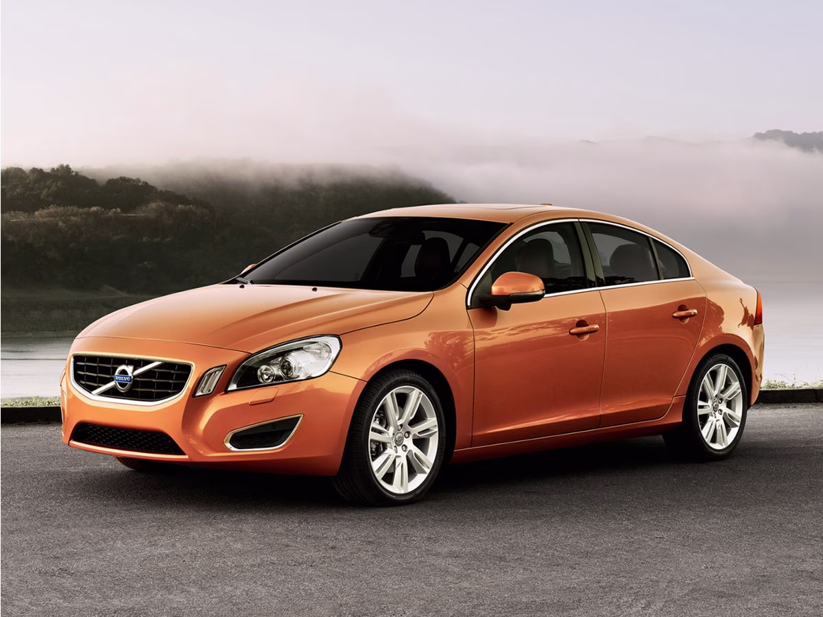 2013 Volvo S60 T5 Platinum AWD Sedan