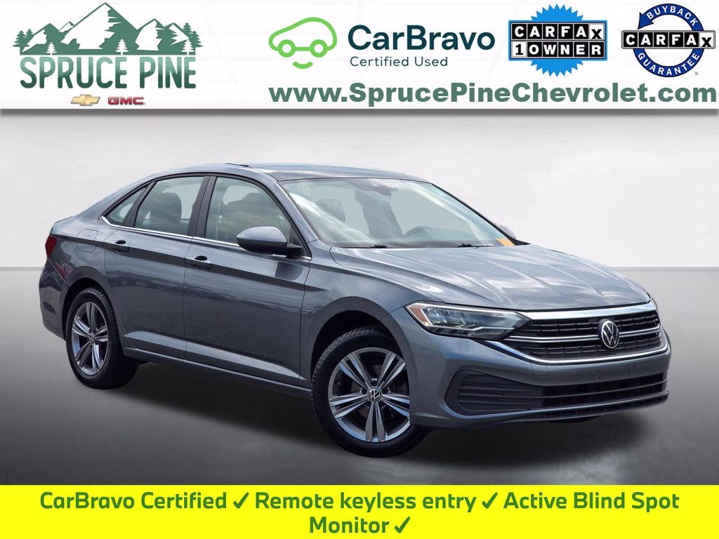 2024 Pyrite Silver Metallic Volkswagen Jetta 1.5T SE FWD Sedan