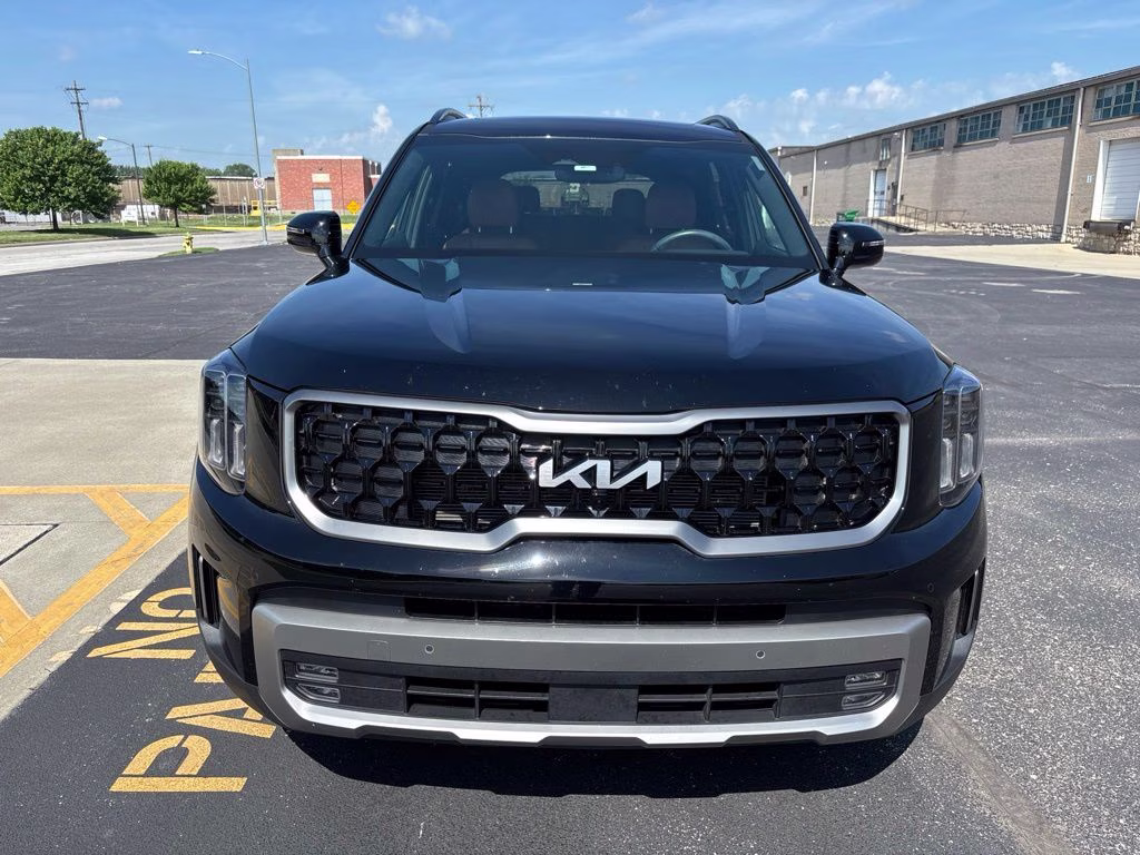 2023 Ebony Black Kia Telluride SX X-Line AWD SUV