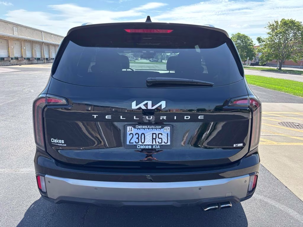 2023 Ebony Black Kia Telluride SX X-Line AWD SUV