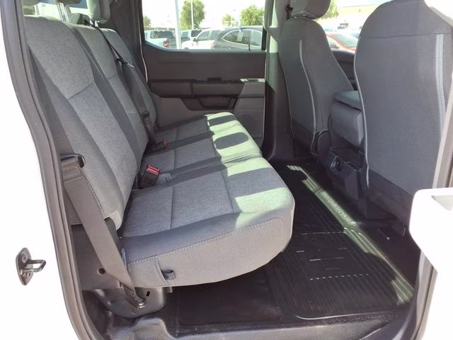2024 Oxford White Ford Super Duty F-350 SRW XL 4X4 Truck