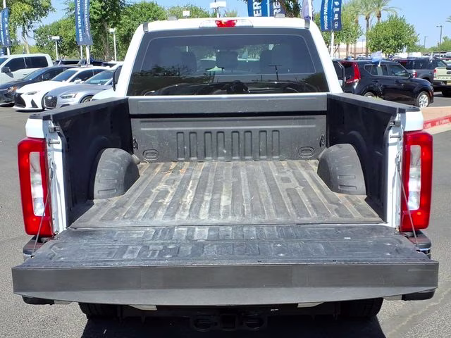 2024 Oxford White Ford Super Duty F-350 SRW XL 4X4 Truck
