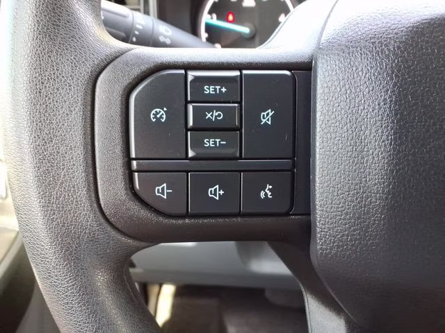2024 Oxford White Ford Super Duty F-350 SRW XL 4X4 Truck