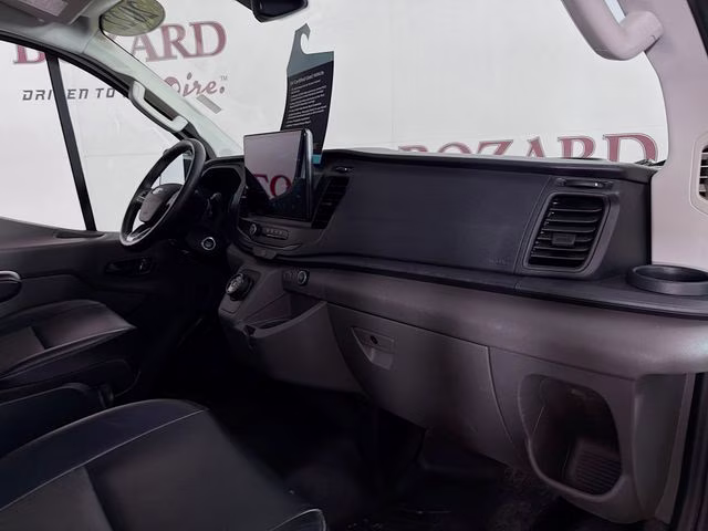 2022 Oxford White Ford E-Transit-350 Base RWD Van