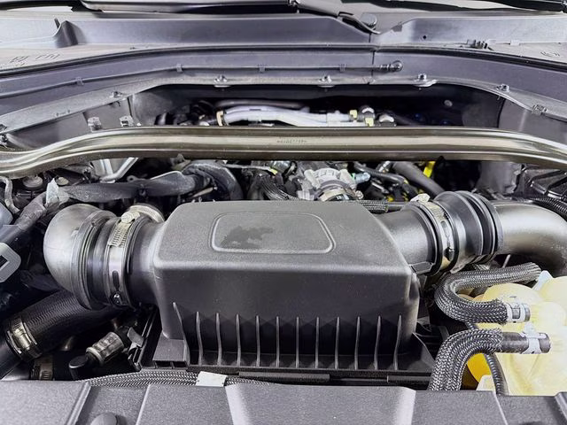 2023 Black Metallic Lincoln Aviator Standard RWD SUV
