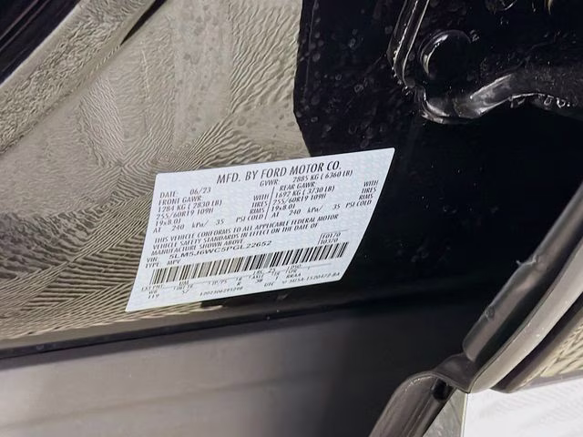 2023 Black Metallic Lincoln Aviator Standard RWD SUV