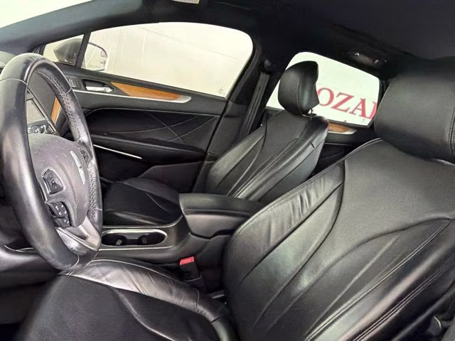 2019 Ingot Silver Lincoln MKC Reserve FWD SUV
