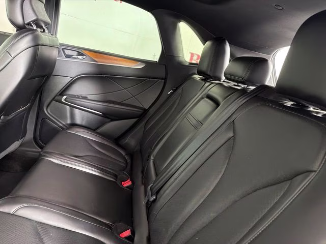 2019 Ingot Silver Lincoln MKC Reserve FWD SUV