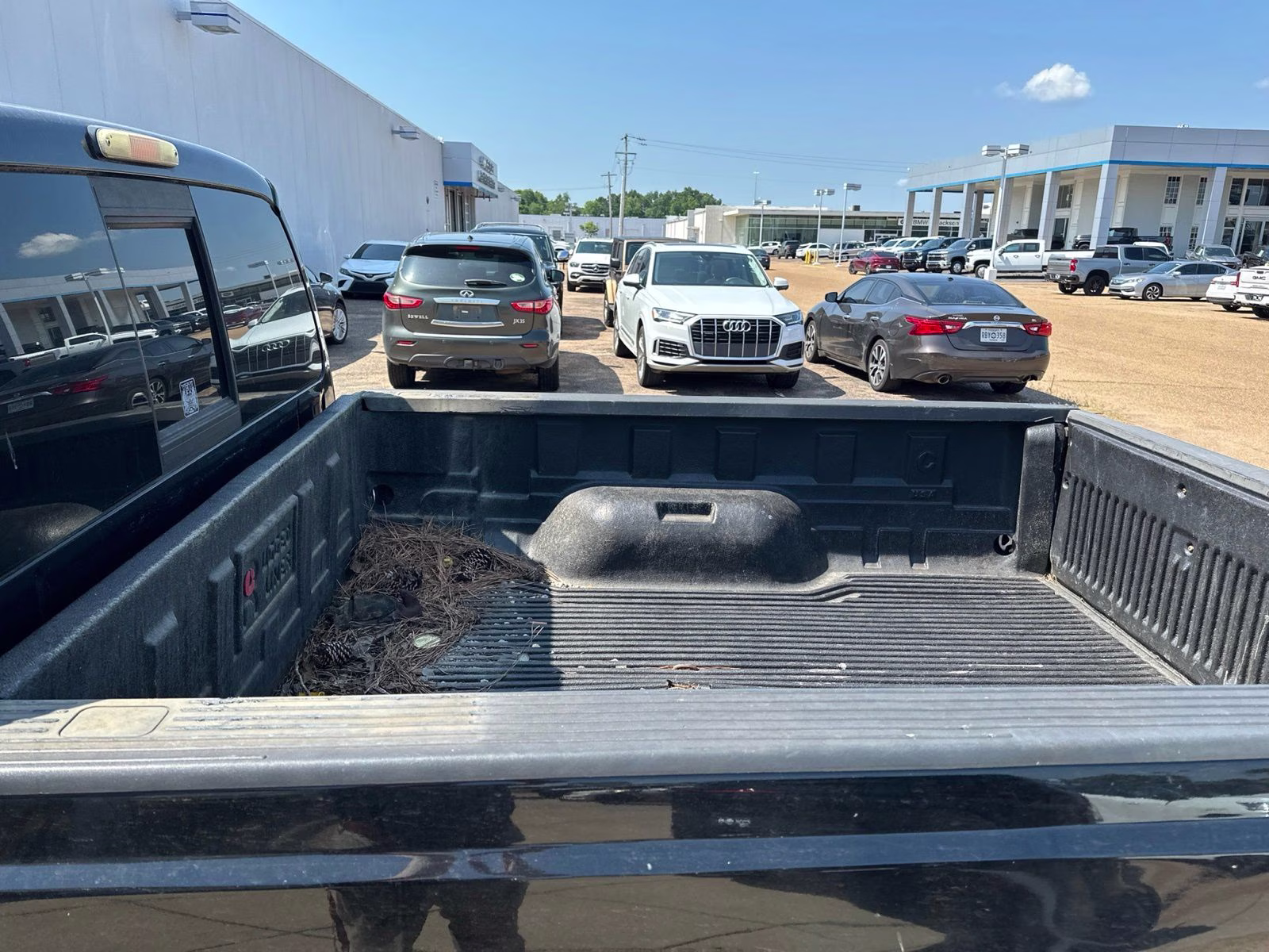 2010 Black Ford Super Duty F-250 SRW XL 4X4 Truck