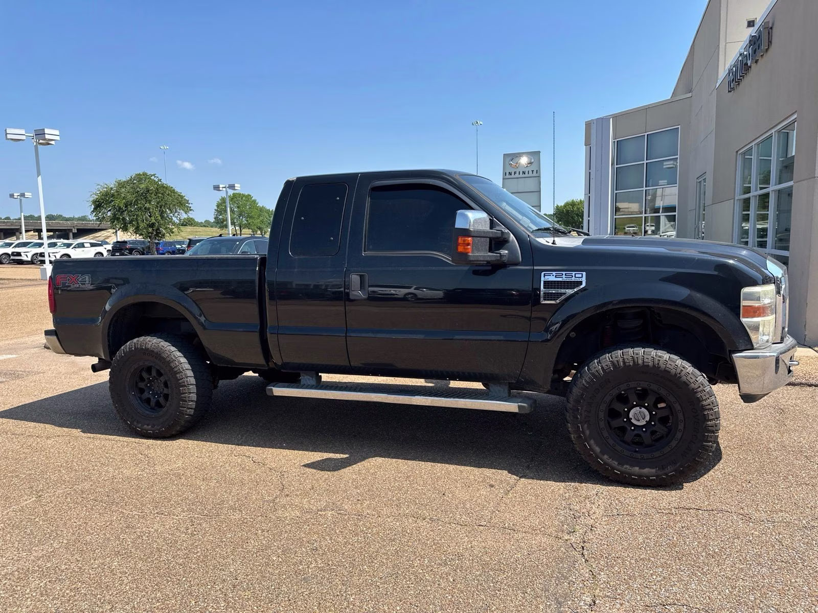 2010 Black Ford Super Duty F-250 SRW XL 4X4 Truck