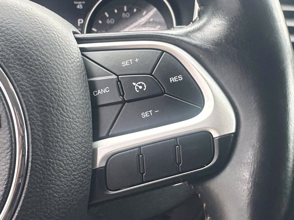 2019 Billet Silver Metallic Clearcoat Jeep Compass Latitude FWD SUV