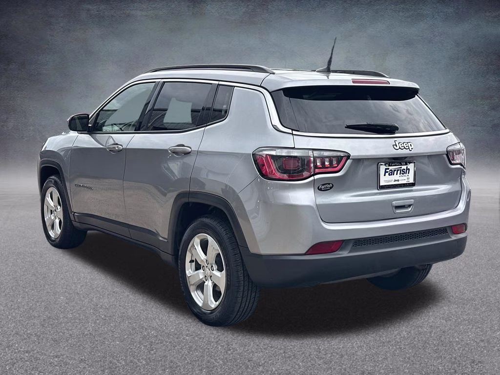 2019 Billet Silver Metallic Clearcoat Jeep Compass Latitude FWD SUV