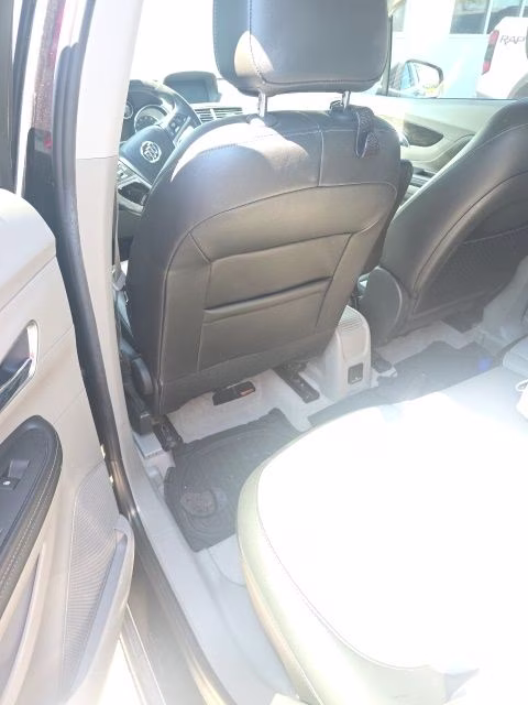 2016 Carbon Black Metallic Buick Encore Leather FWD SUV