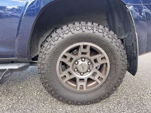 2020 Nautical Blue Metallic Toyota 4Runner Venture 4X4 SUV