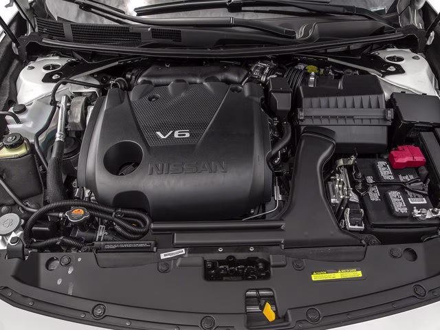 2016 Gun Metallic Nissan Maxima Platinum FWD Sedan