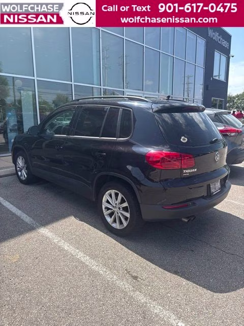 2017 Pearl Metallic Volkswagen Tiguan Limited 2.0T FWD SUV