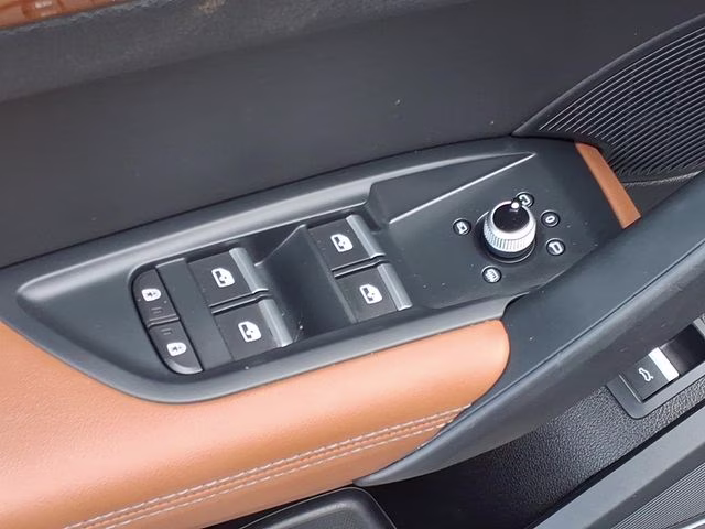 2022 Mythos Black Metallic Audi Q5 45 S line Premium AWD SUV