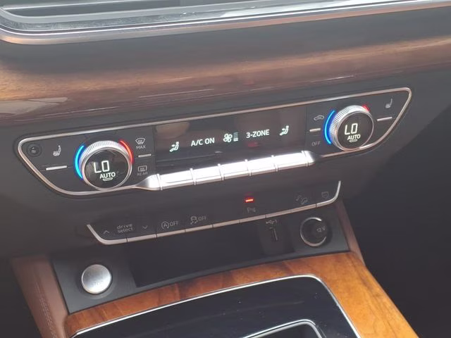 2022 Mythos Black Metallic Audi Q5 45 S line Premium AWD SUV