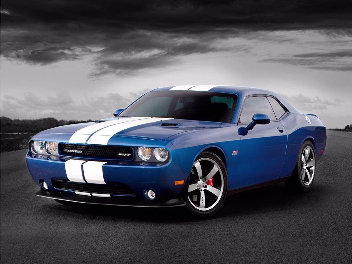 2011 Toxic Orange Pearlcoat Dodge Challenger SRT8 RWD Coupe