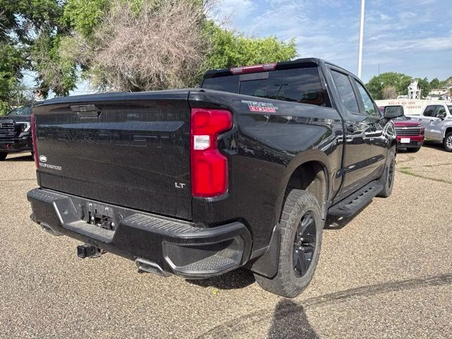 2019 Black Chevrolet Silverado 1500 LT Trail Boss 4X4 Truck