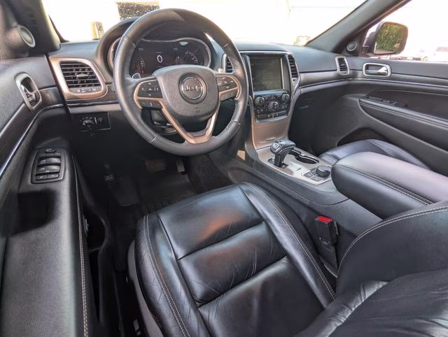 2015 Bright White Clearcoat Jeep Grand Cherokee Limited 4X4 SUV