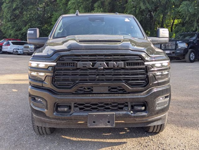 2025 Diamond Black Crystal Pearlcoat Ram 2500 Laramie 4X4 Truck
